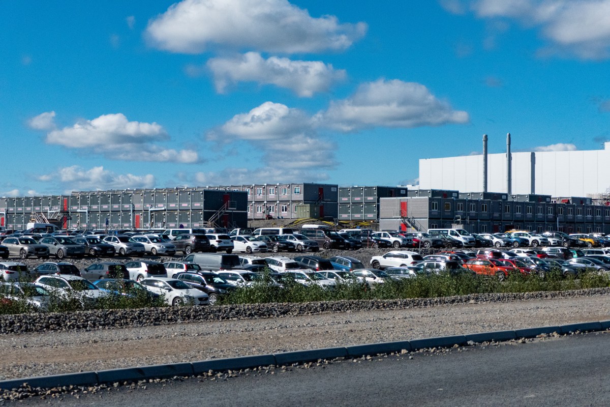 El fabricante sueco de baterías para vehículos eléctricos recauda 1.200 millones de dólares para expandirse a América del Norte