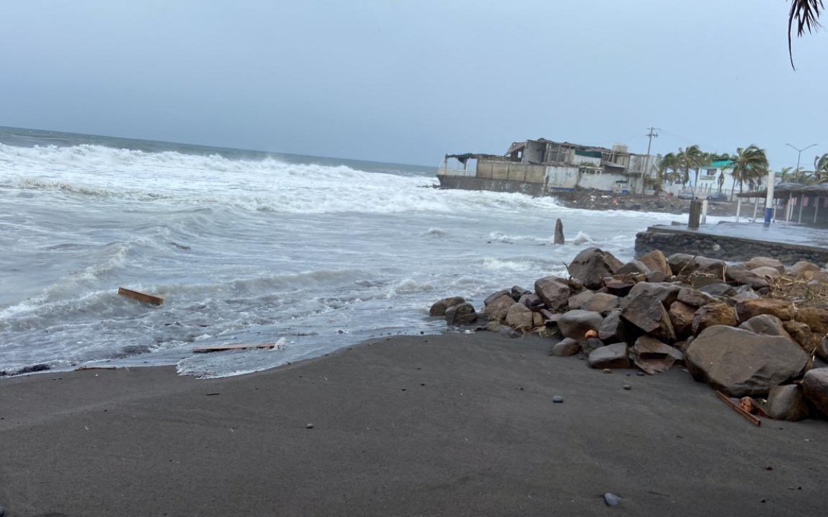 Huracán Hilary provoca primera alerta de tormenta tropical en la historia de California