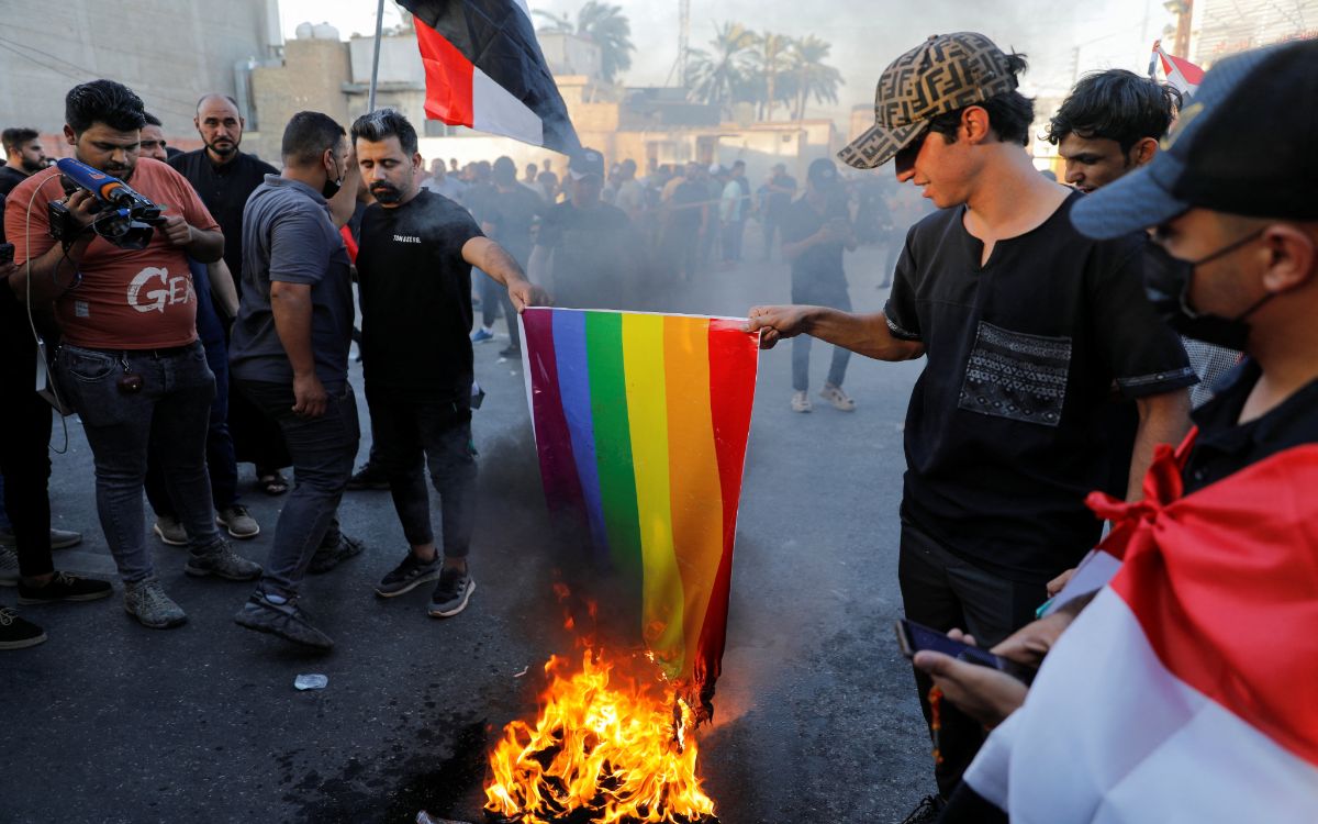 Irak prohíbe decir ‘homosexualidad’, pide usar ‘desviación sexual’
