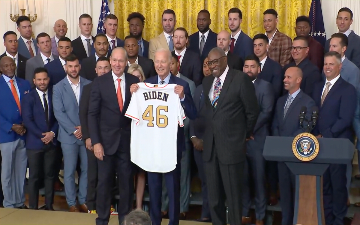 MLB: Recibe Joe Biden a los Astros de Houston en la Casa Blanca | Video