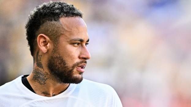 Noticias de transferencia de Neymar: Al-Hilal llega a un acuerdo con Paris St-Germain para el delantero de Brasil