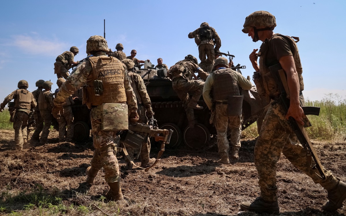 Rusia dispuesta a reforzar potencial militar de Argelia y estabilidad del norte de África