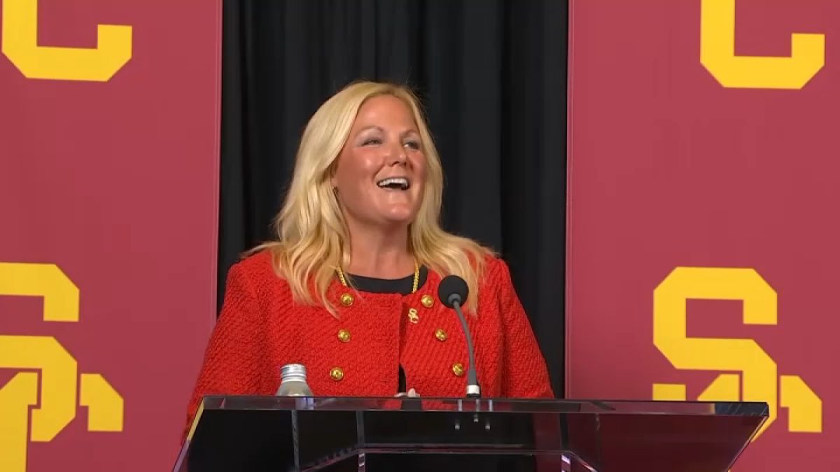 USC contrata a la primera mujer directora del departamento de atletismo en su historia