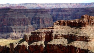 un muerto y más de 50 heridos en volcadura de autobús turístico en Grand Canyon West