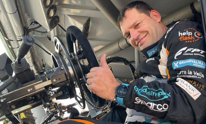 Albert Llovera repetirá experiencia en el Dakar 2024 con Ford