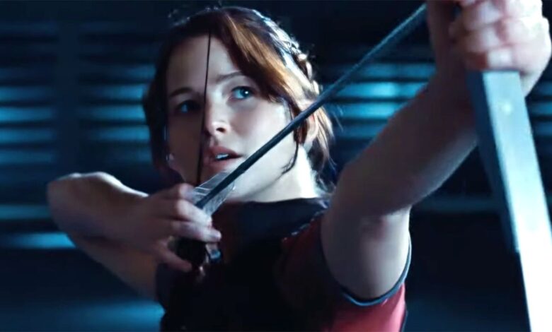 Los juegos del hambre: por qué el "hermoso" tiro con arco de Katniss es en realidad un error, explicado por un experto