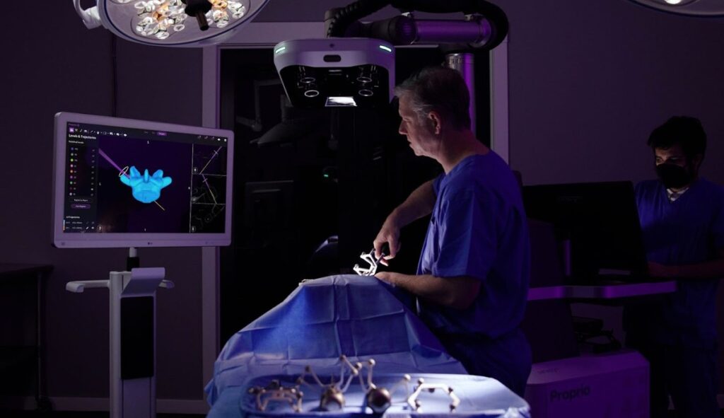Proprio, un tercer ojo de alta tecnología para neurocirujanos, podría cambiar el quirófano para siempre
