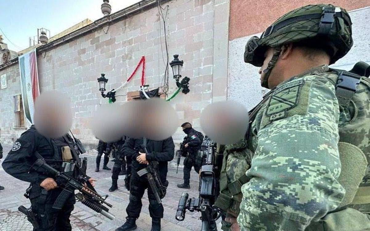 Revisan armamento y licencias de policías municipales en Teocaltiche, Jalisco