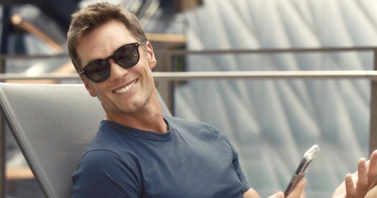Tom Brady trollea a las leyendas de la NFL sobre la jubilación en un nuevo comercial