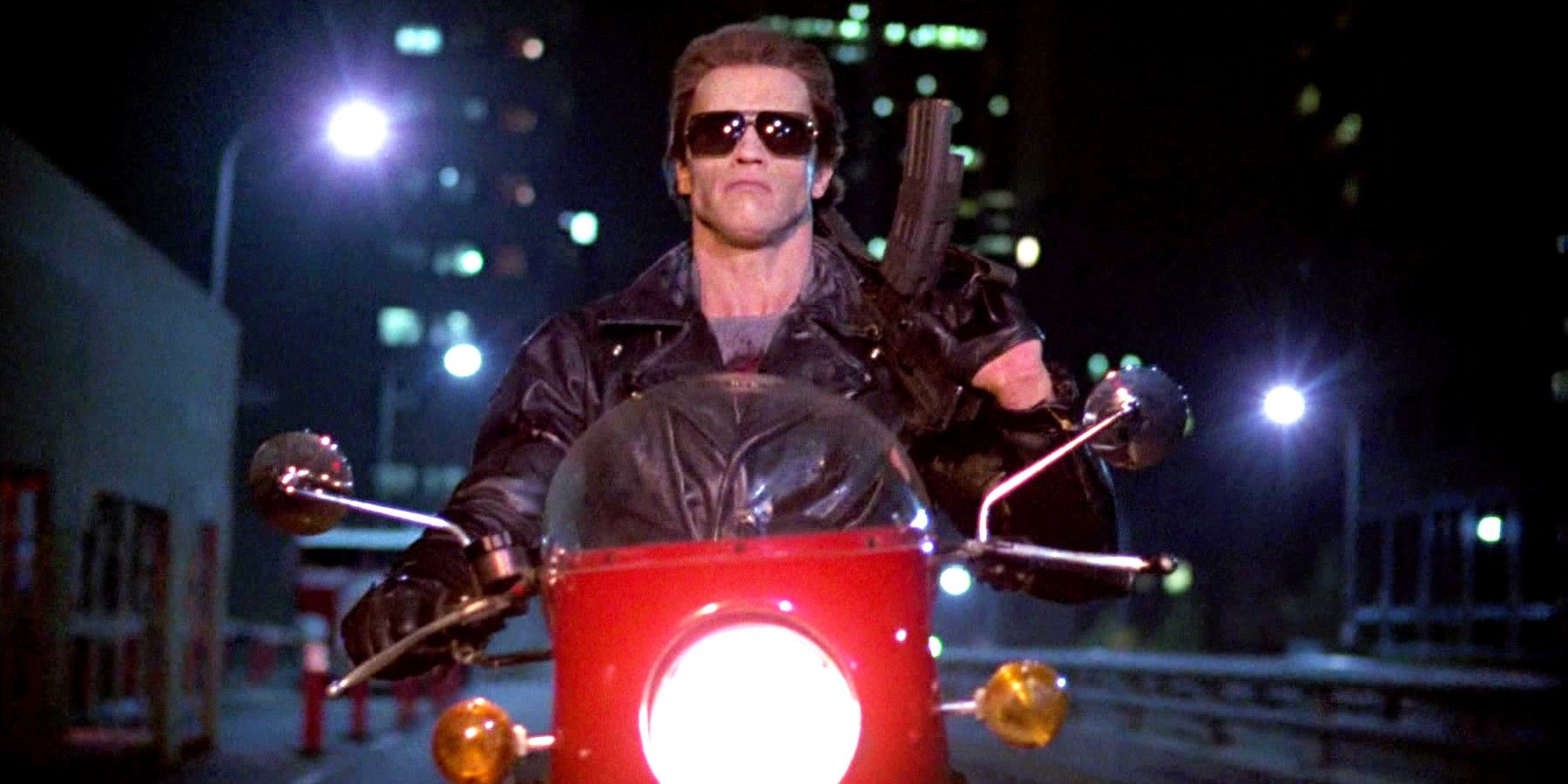 Arnold Schwarzenegger revela un método de entrenamiento poco convencional para las secuencias de armas de Terminator