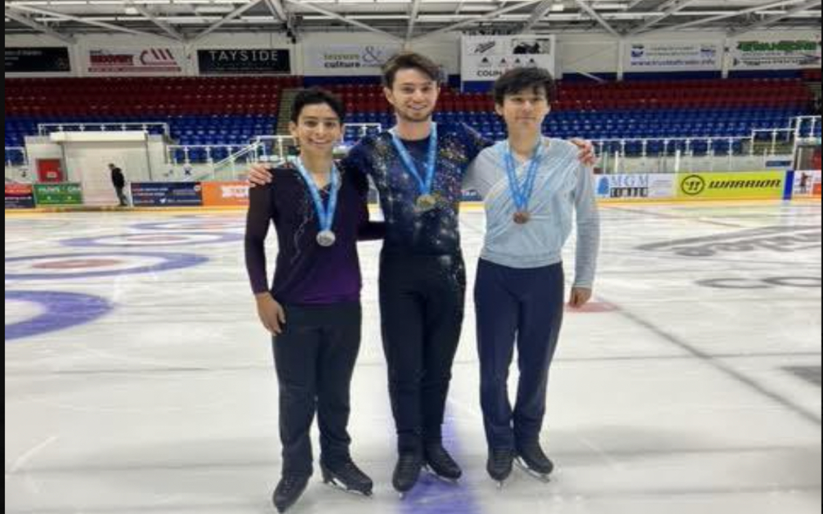 Gana Donovan Carrillo la medalla de plata y con patines prestados | Tuit