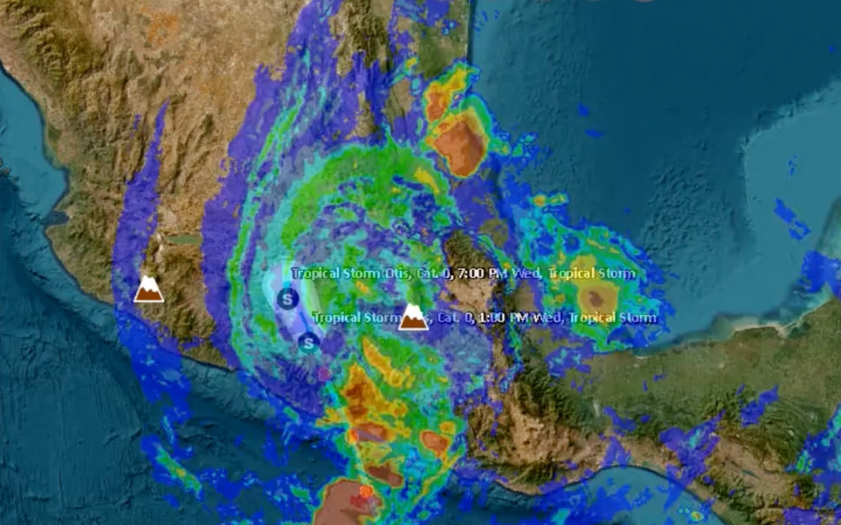Huracán Otis se degrada a tormenta tropical en Guerrero