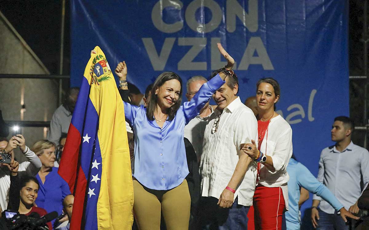 Machado, elegida por la oposición venezolana como su candidata en 2024 pese a estar inhabilitada