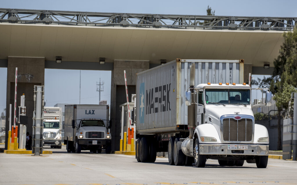 Por retrasos en la frontera comercio recibe impacto de 1,900 millones de dólares