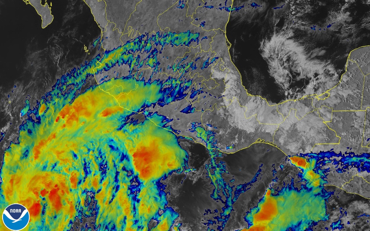 Se forma tormenta tropical 'Norma' en el Pacífico; entraría a México como huracán