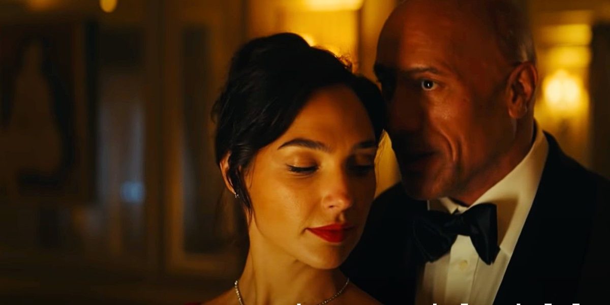 Tráiler de aviso rojo: Gal Gadot derrota a Dwayne Johnson y Ryan Reynolds