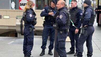 'Van a morir todos'; Balean a mujer que amenazó en metro de París