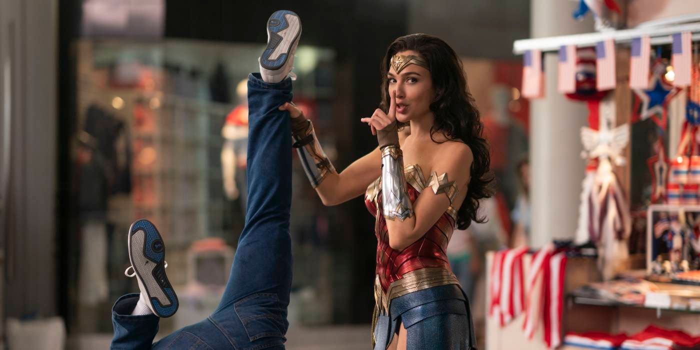 10 escenas terribles de películas de DC que dejan mal sabor de boca