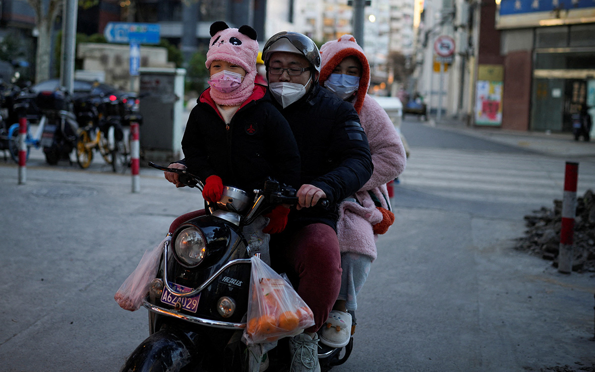 Aumentan casos de neumonía infantil en China; OMS pide detalles