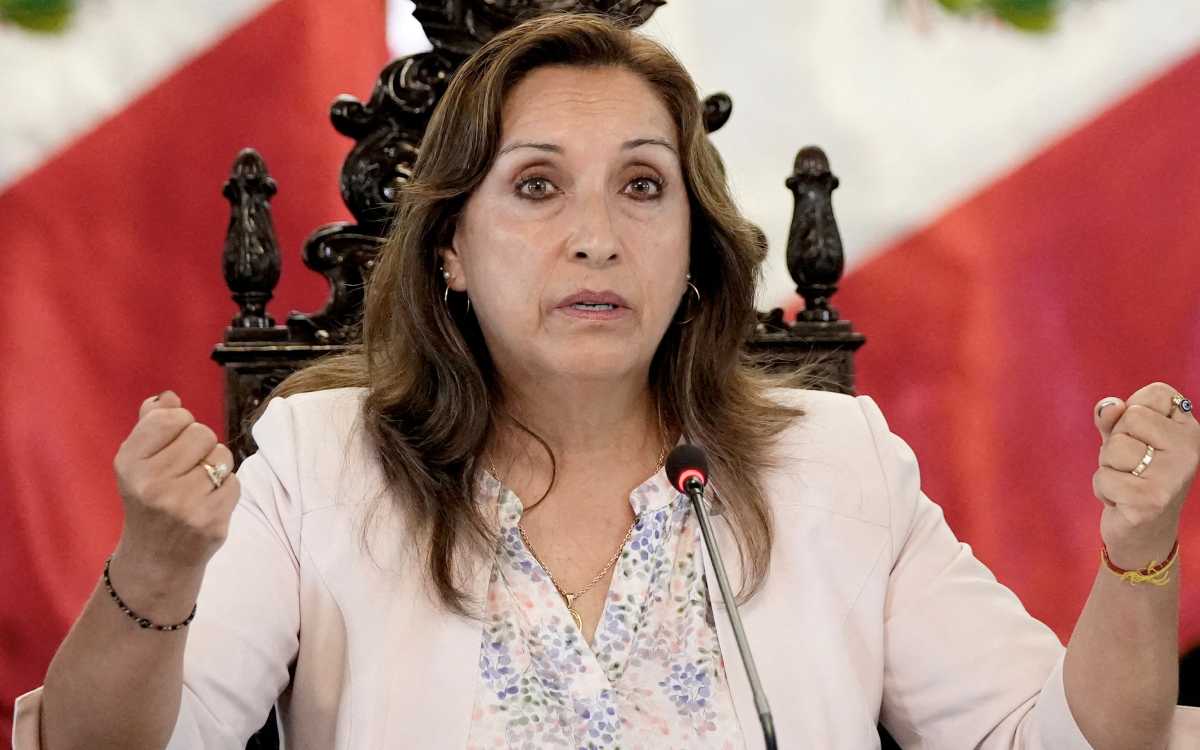 Fiscal denuncia a Dina Boluarte por homicidio calificado