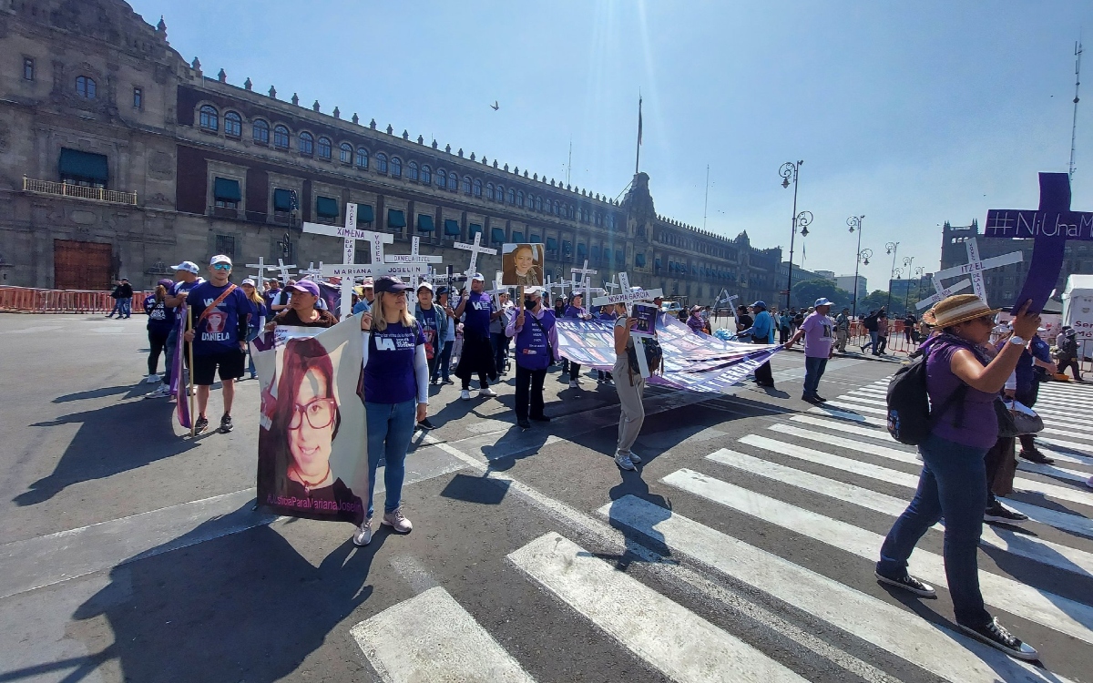 Marchan en 'Día de Muertas' por víctimas de feminicidio