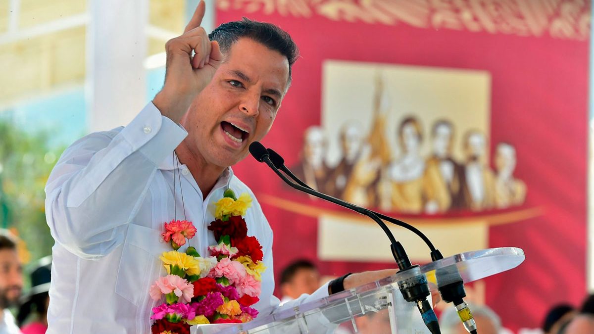 Murat renuncia al PRI; Anuncia creación de Alianza Progresista Por México