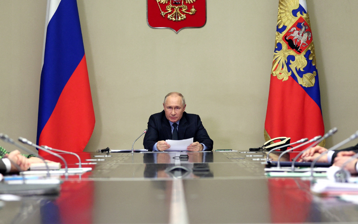 Putin formaliza la salida de Rusia del tratado contra los ensayos nucleares