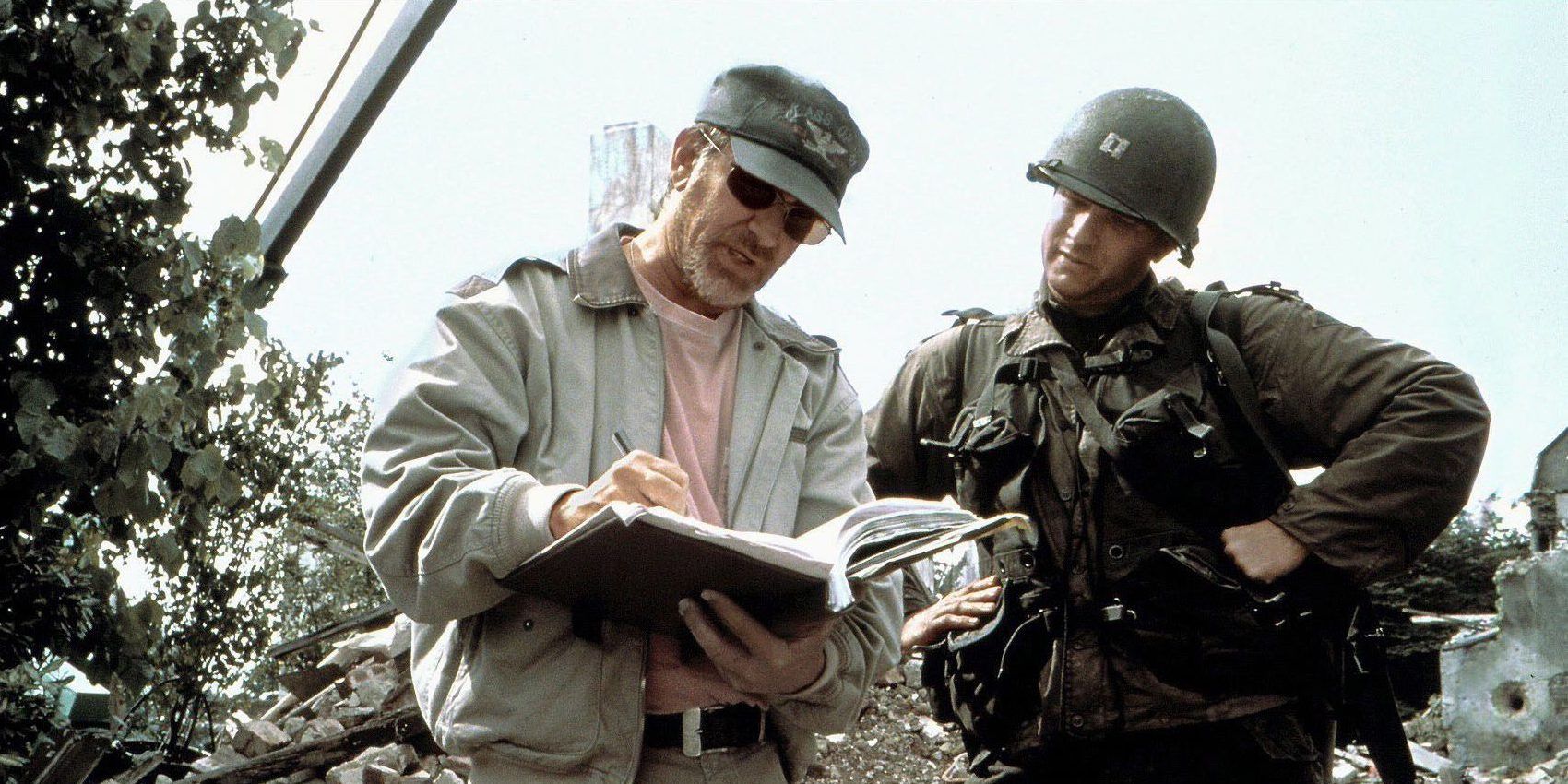 Steven Spielberg y Tom Hanks son los reyes de las películas y programas de televisión de la Segunda Guerra Mundial, y en 2024 continuarán su reinado