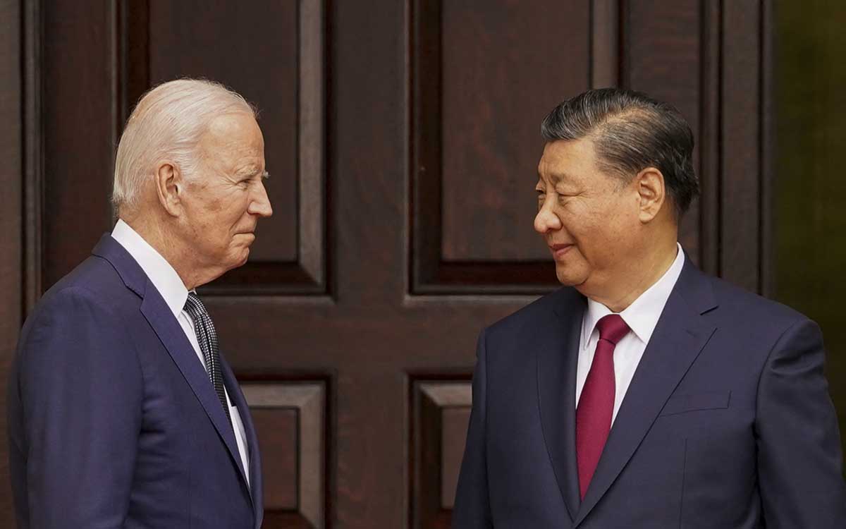 Tras reunión, Biden vuelve a llamar ‘dictador’ a Xi; China lo tacha de ‘irresponsable’