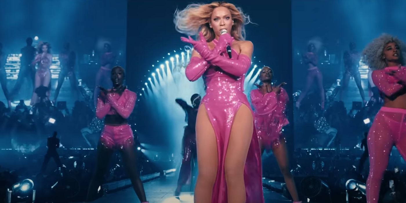 Beyoncé vestida de rosa en su Renaissance Tour