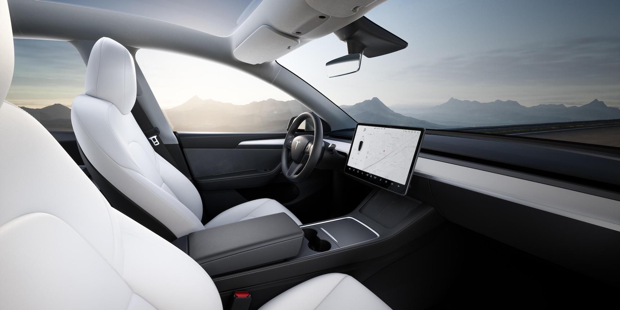 Cuánto ha mejorado la seguridad del piloto automático desde 2018, según Tesla