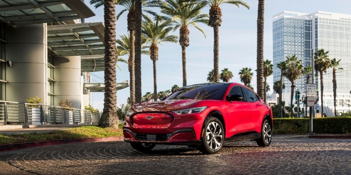 Después de Tesla, Ford está recortando los precios del Mustang Mach-E hasta en 5.900 dólares