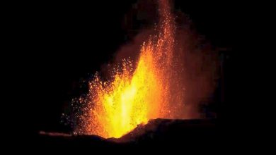Difunden video del momento exacto de la erupción de volcán en Islandia