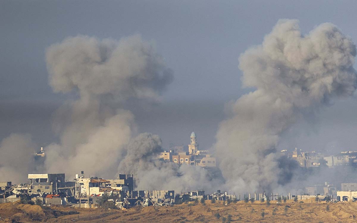 Israel intensifica bombardeos en Gaza; Hamás denuncia muerte de 700 personas en 24 horas