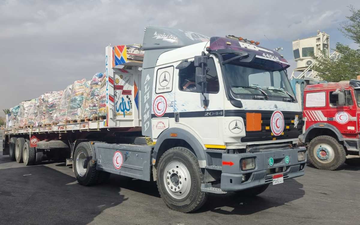 Israel permitió entrar 200 camiones con ayuda humanitaria a Gaza