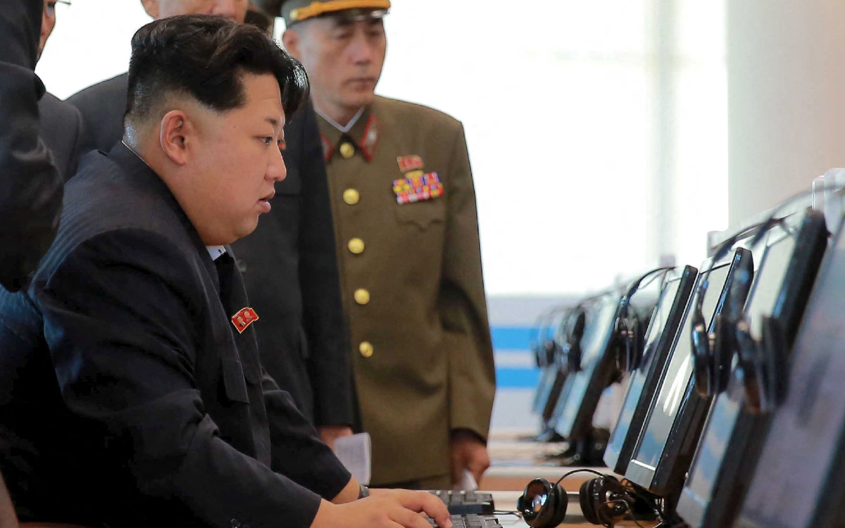 Kim Jong Un amenaza con llevar a cabo un ataque nuclear en caso de ‘provocación’ con ‘armas atómicas’