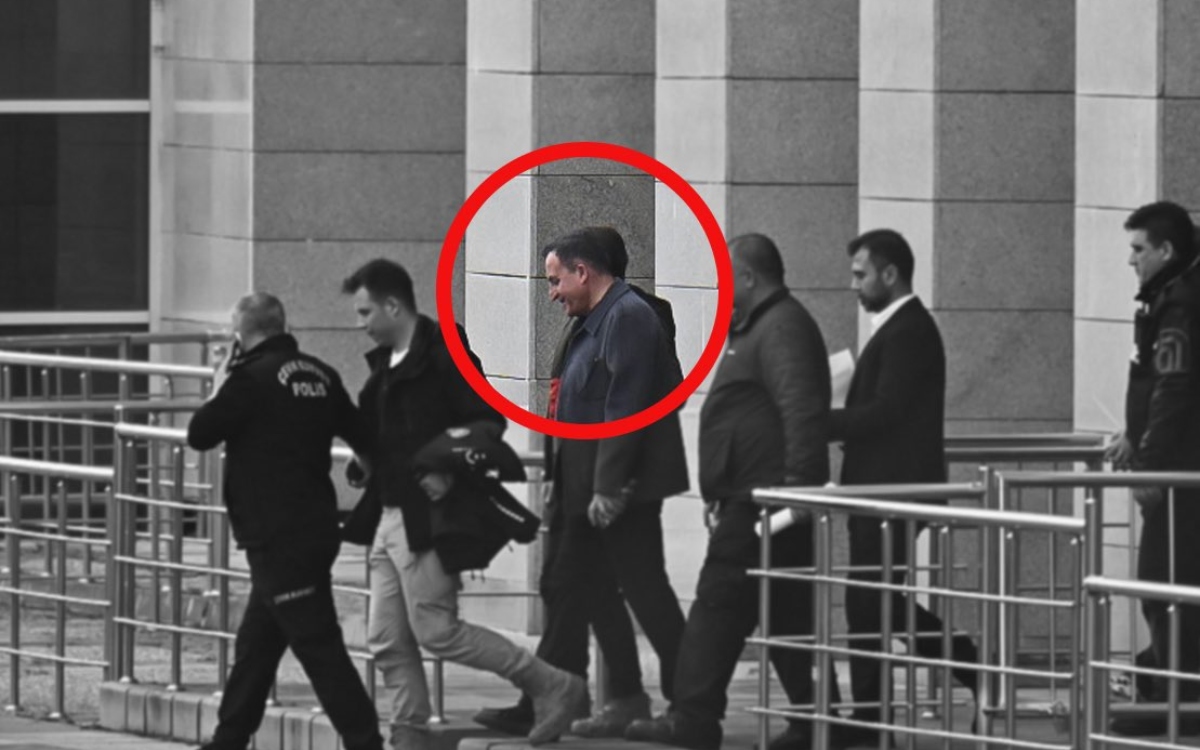 Ordenan prisión preventiva para presidente de club que agredió al árbitro en Turquía | Video