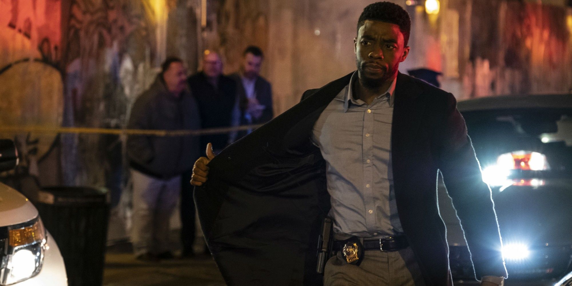 Tráiler de 21 Bridges: Chadwick Boseman es un detective con una misión