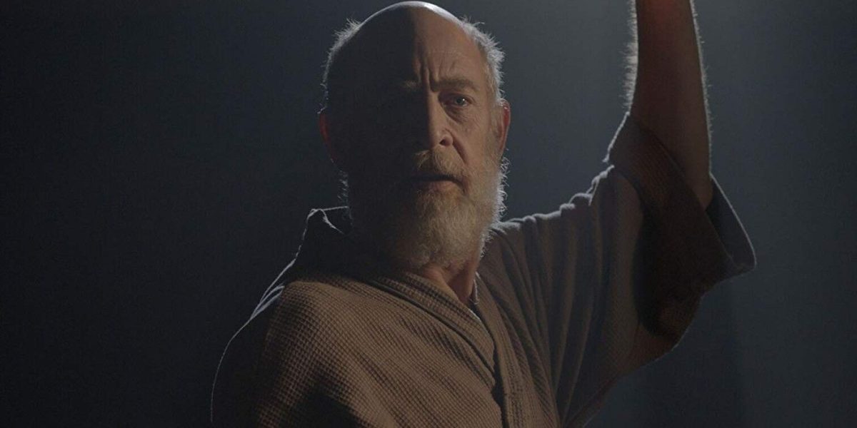 Tráiler de No estoy aquí: JK Simmons está perseguida por el pasado