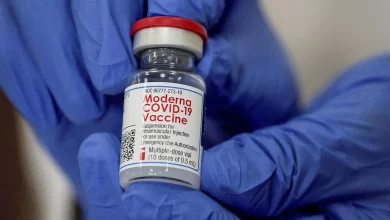 Covid-19: Farmacias empiezan a vender vacuna actualizada de Moderna