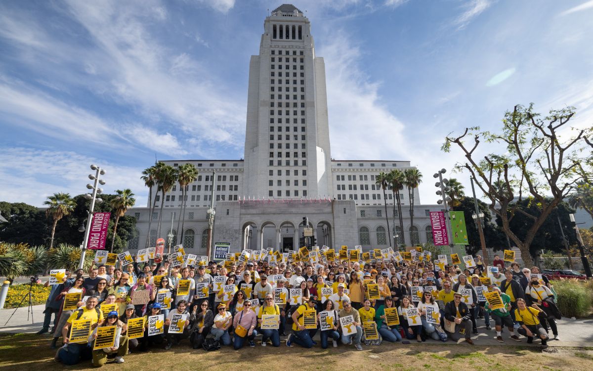 Despiden a más de 100 periodistas de Los Ángeles Times