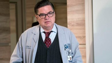 La actualización de la historia de la temporada 9 de Chicago Med da pistas sobre el pasado de Charles con el nuevo médico