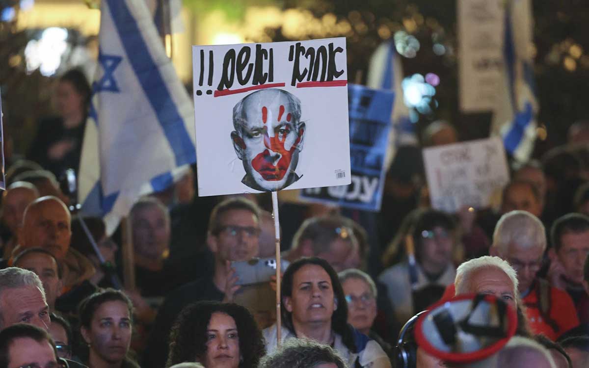 Miles de israelíes piden en todo el país la renuncia de Netanyahu y el regreso de rehenes