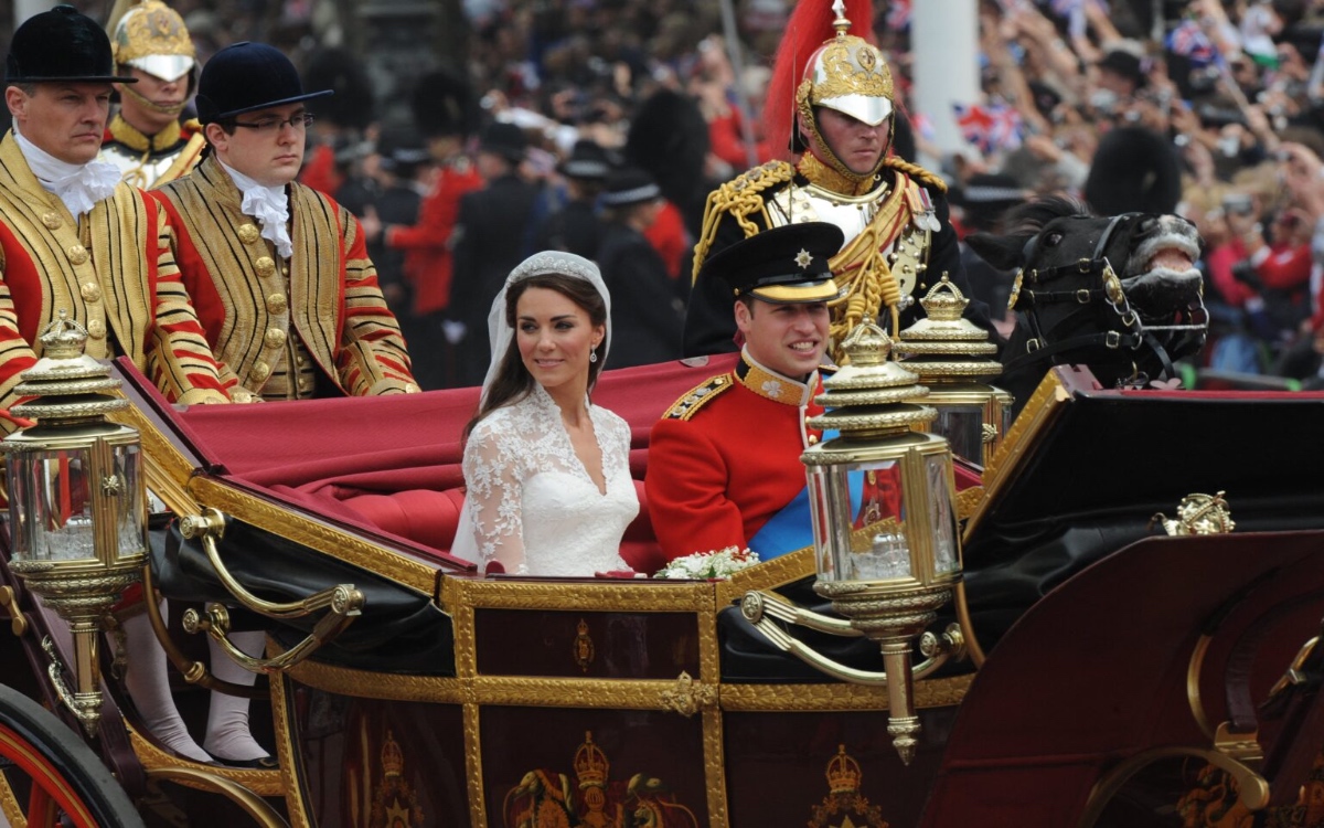 Princesa de Gales es hospitalizada por una cirugía abdominal