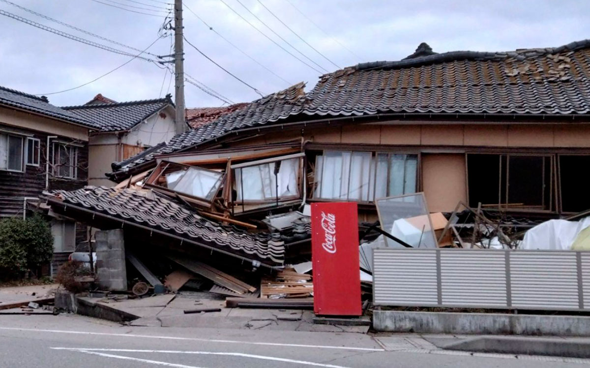 Sismo Japón: Personas atrapadas en los escombros y más de 32 mil hogares sin electricidad
