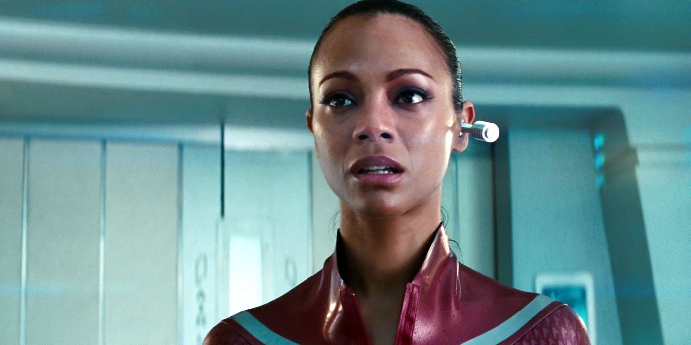 Uhura tiene una “esencia andrógina” en Star Trek 2009, dice Zoe Saldaña