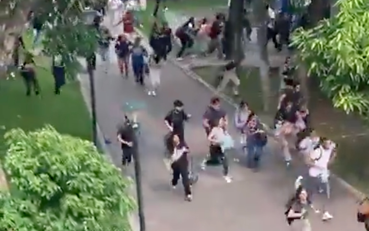 Videos | Universidad de Guayaquil suspende clases tras ingreso de hombres armados