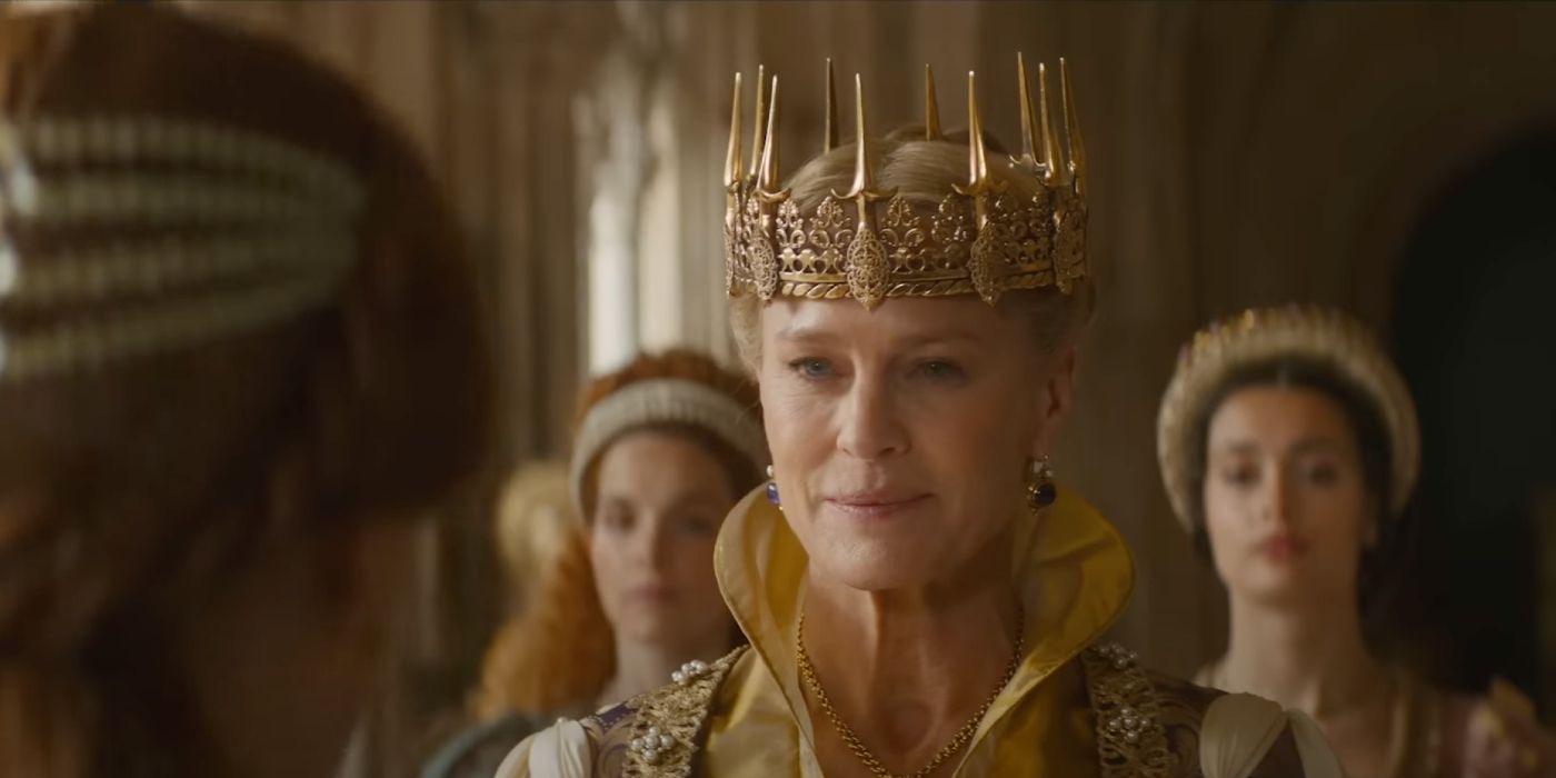 Robin Wright como la reina Isabelle en una escena de Damsel.