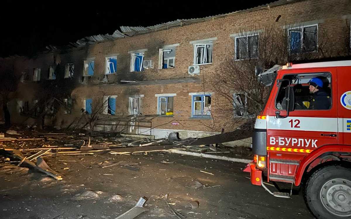 Bomba rusa daña un hospital