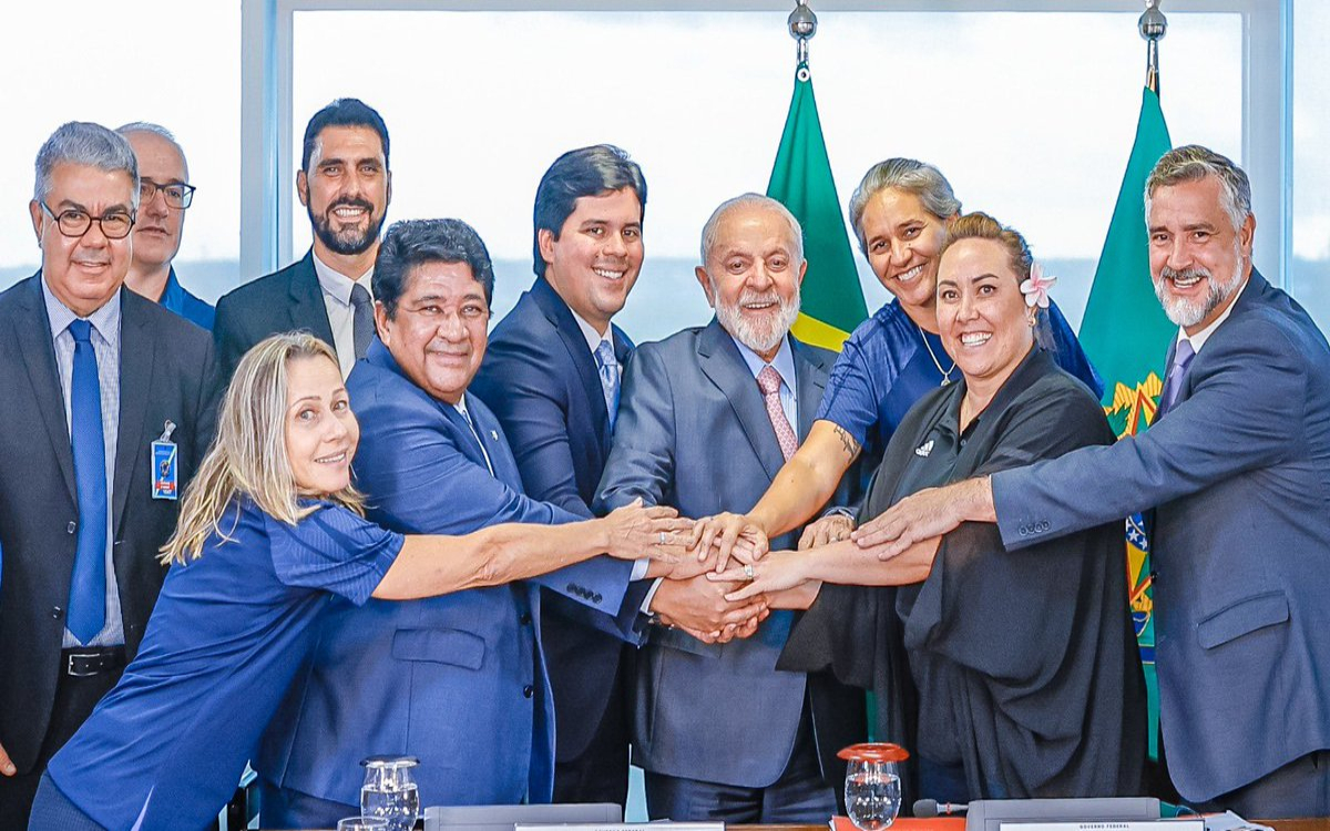 Brasil está capacitado para albergar el Mundial Femenil 2027: Lula | Video